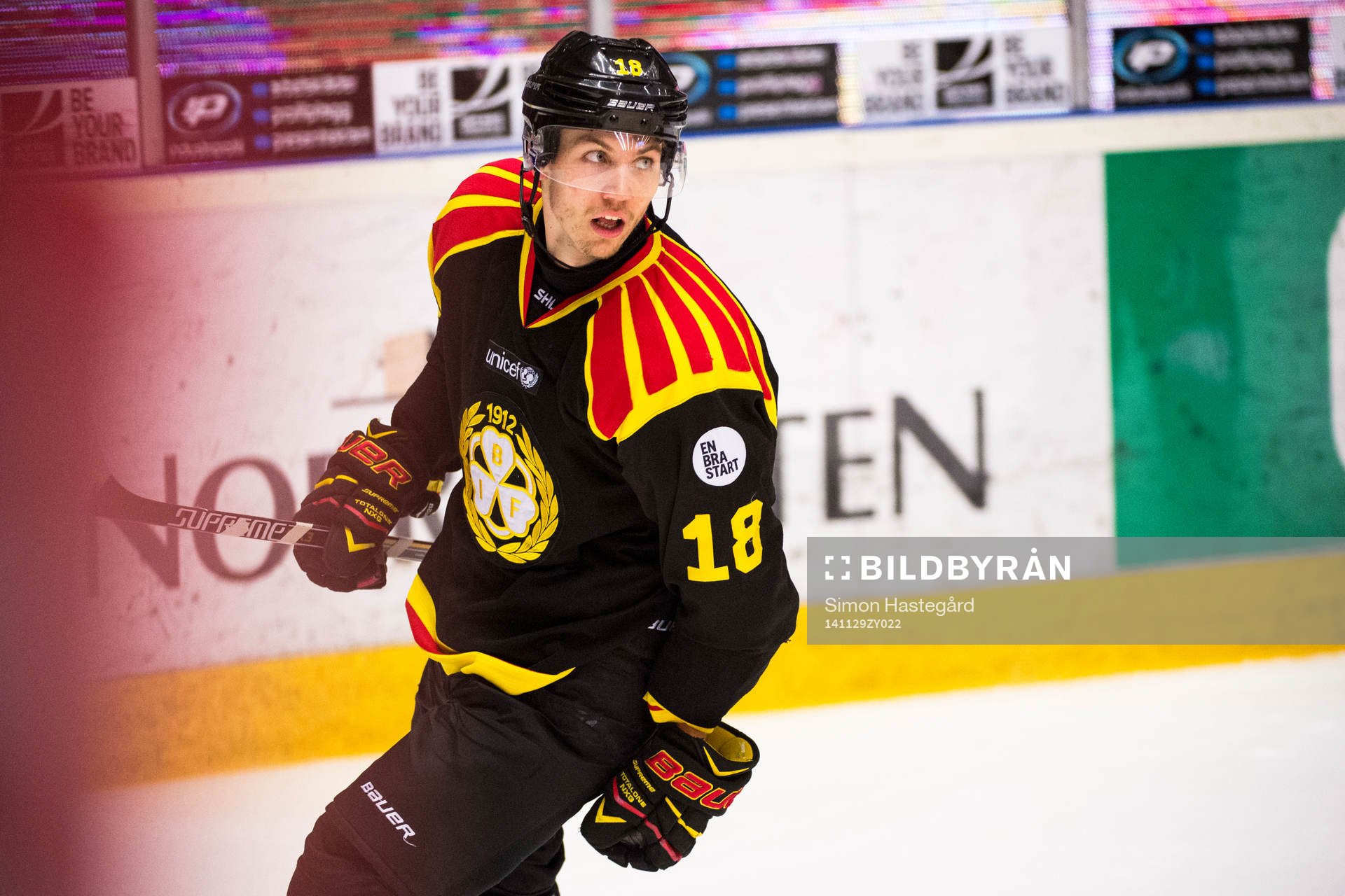 Brynäs Anton Rödin jublar