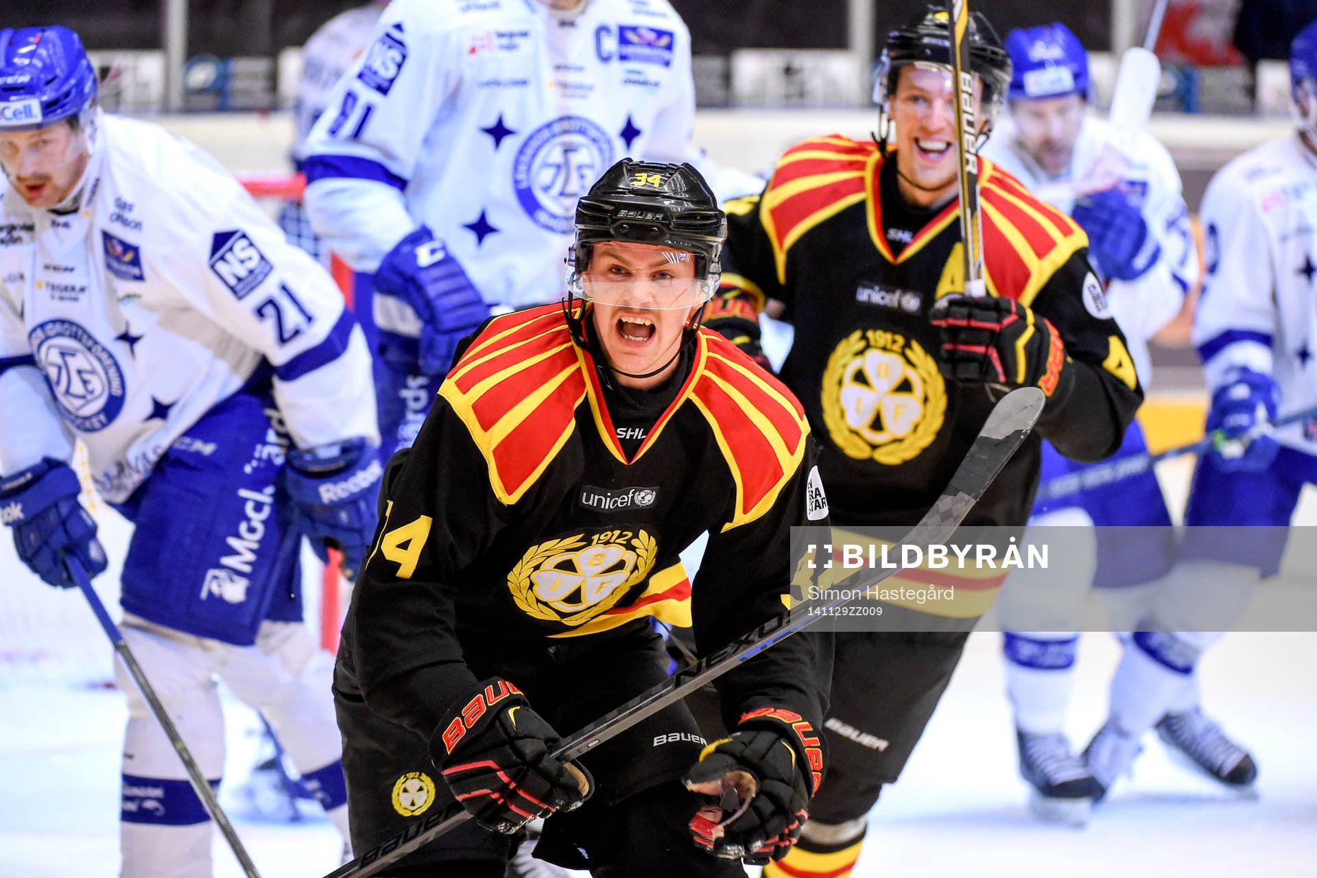 Brynäs Daniel Brodin jublar