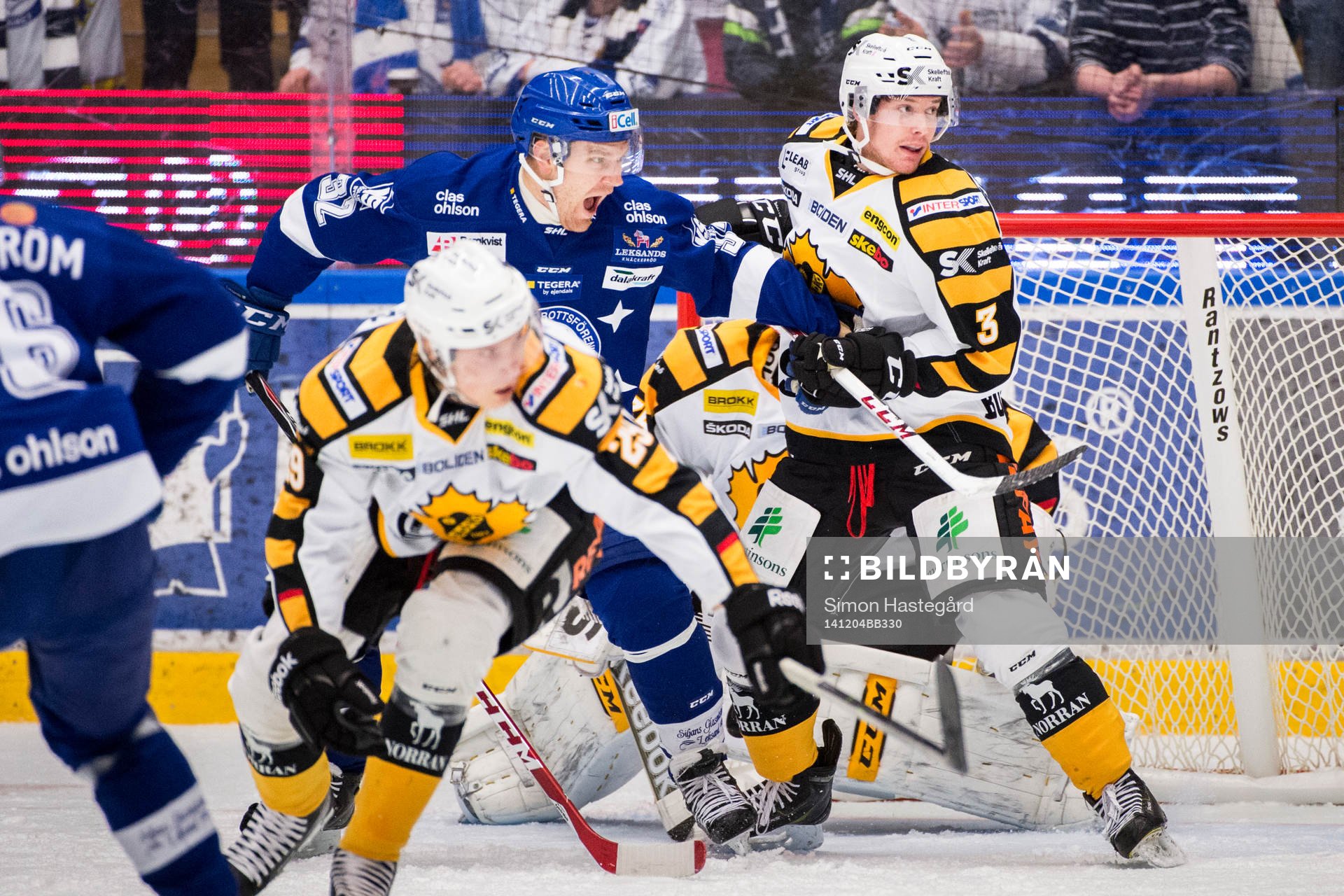 Leksands Jens Bergenström är irriterad när Skellefteås