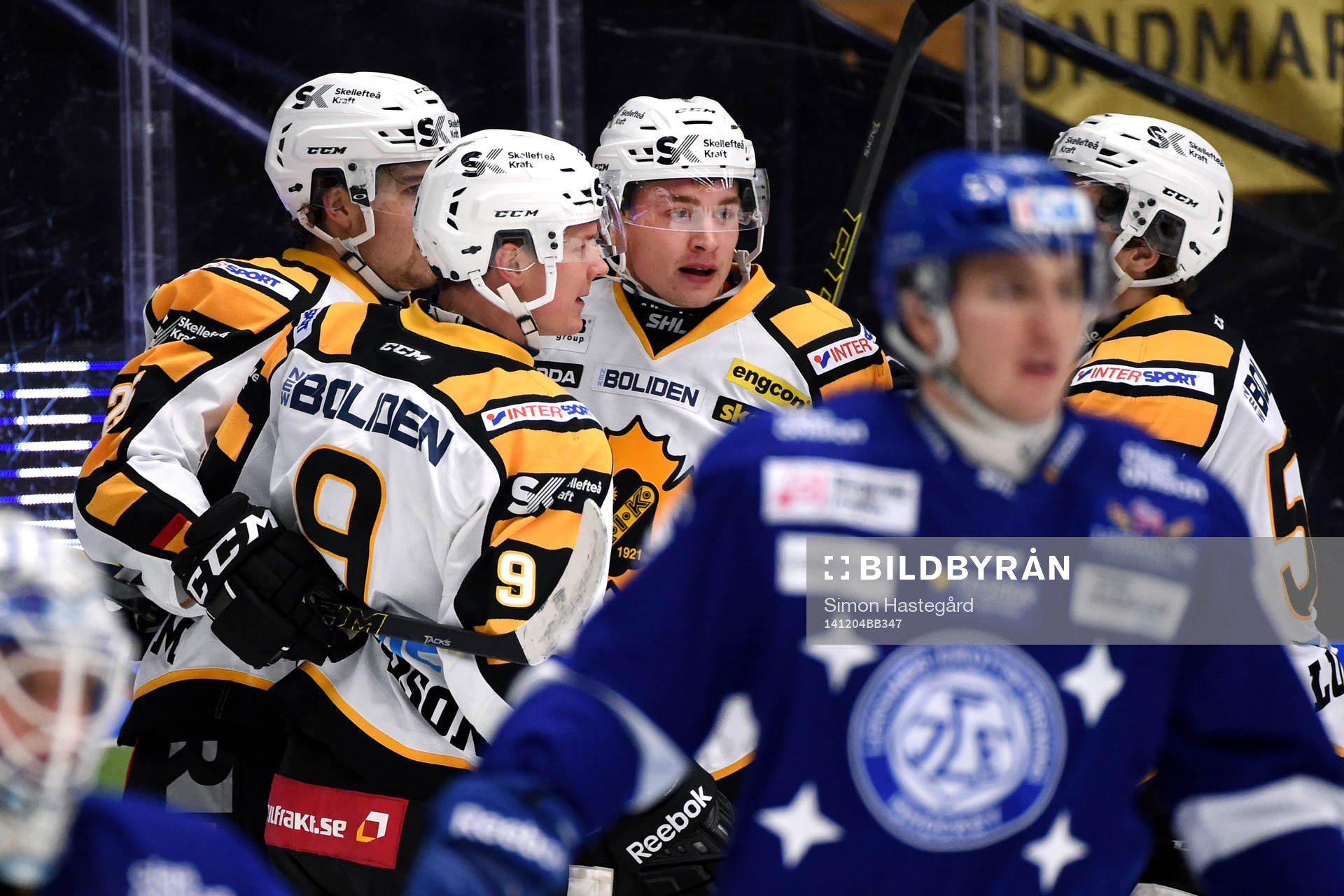 Skellefteås Patrik Zackrisson och Adam Pettersson firar