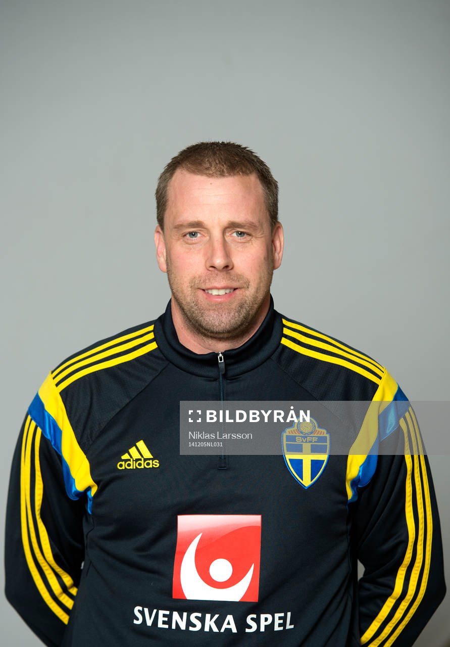Roger Singstedt, ledare Sverige