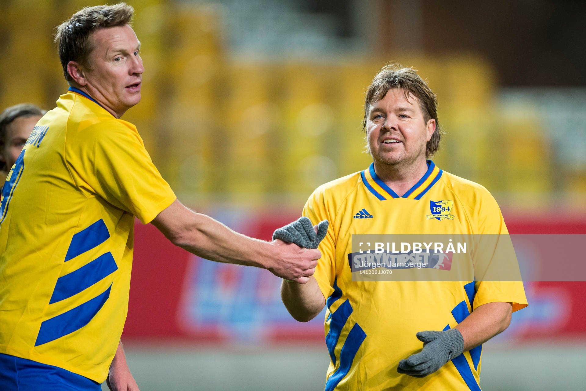 VM94-Lagets Tomas Brolin och Kennet Andersson jublar