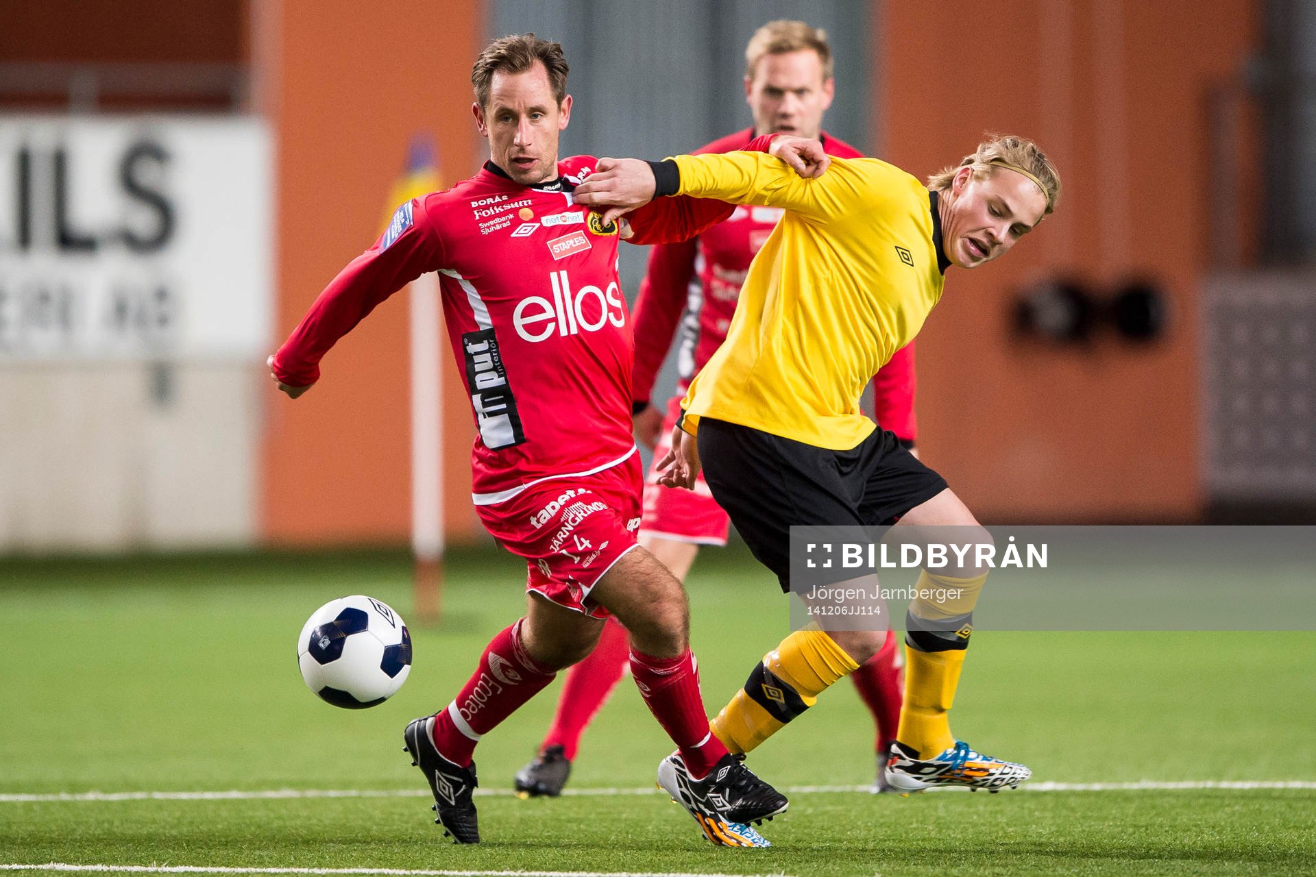 Kamp mellan Elfsborgs Johan Karlsson och Team Klas