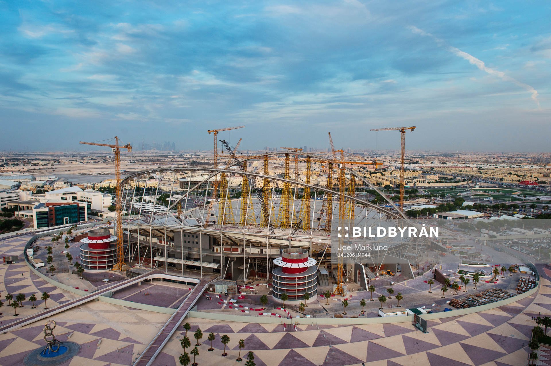 Översiktsbild över Khalifa International Stadium som