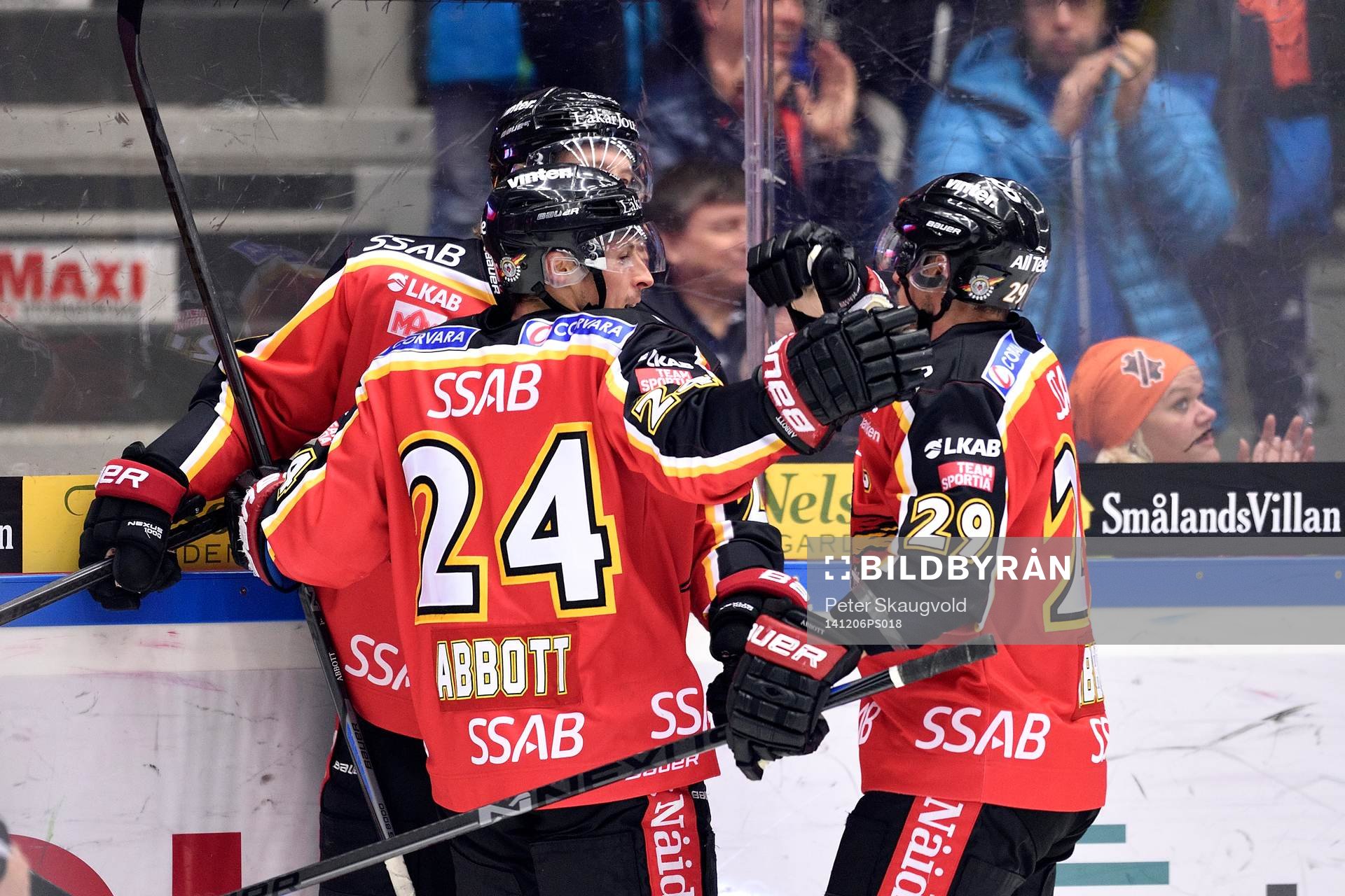 Luleås Cam Abbott jublar