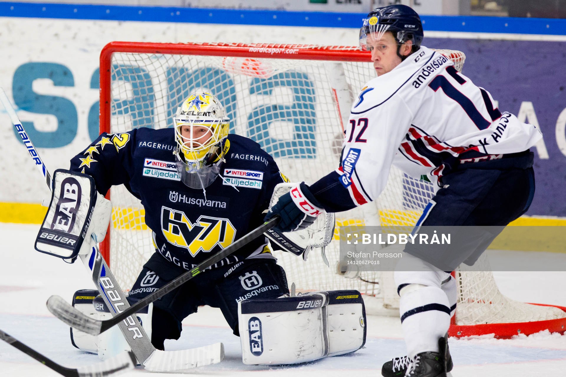 s målvakt Gustaf Wesslau störs av Linköpings Sebastian