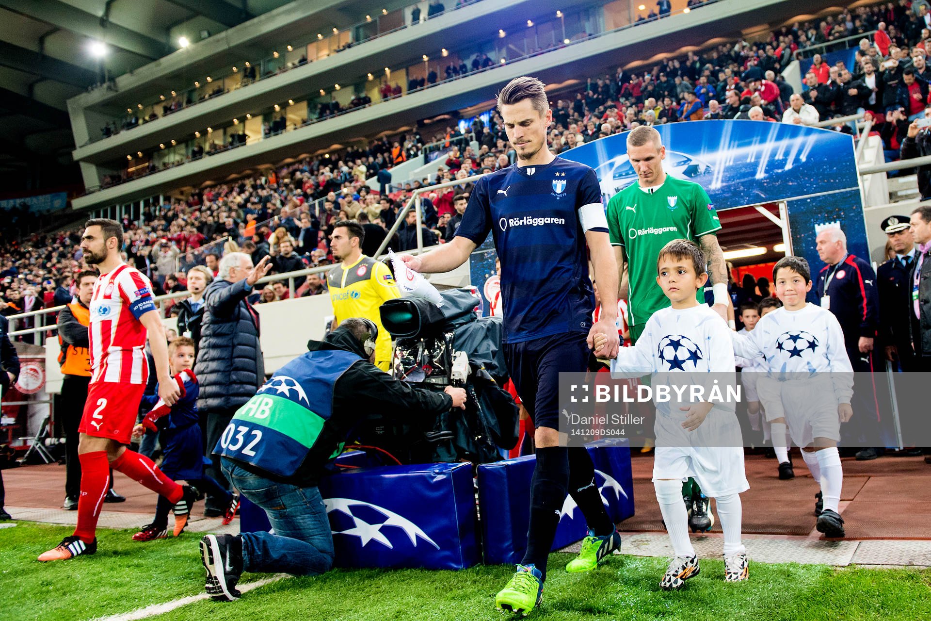 Malmö FFs Markus Rosenberg tågar in på planen
