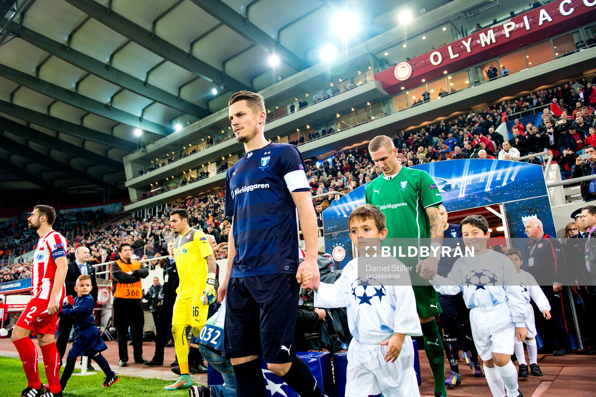 Malmö FFs Markus Rosenberg tågar in på planen