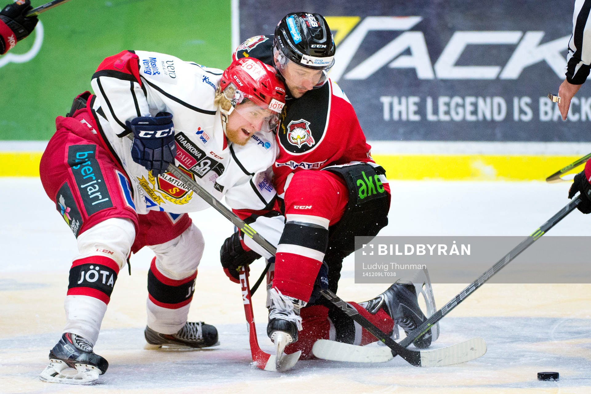 Almtunas Daniel Ljunggren och Malmö Redhawks Colin Stuart