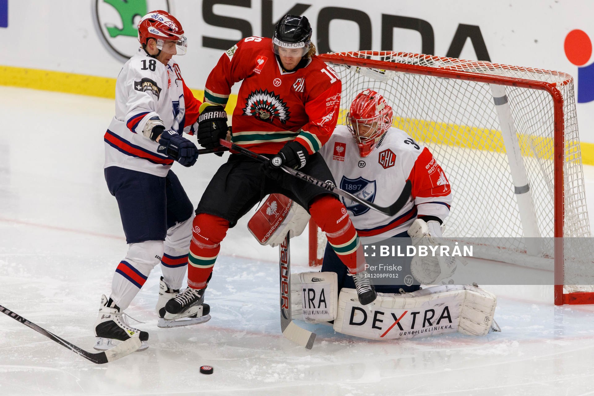 Helsingfors Yohann Auvitu, Frölundas Anton Axelsson och