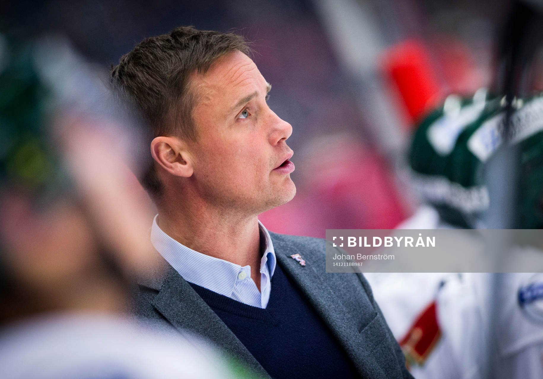 Frölundas tränare Roger Rönnberg är arg och deppar
