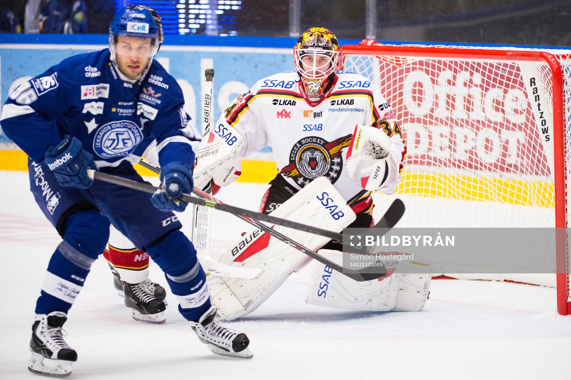Leksands Fabian Brunnström och Luleås målvakt Joel