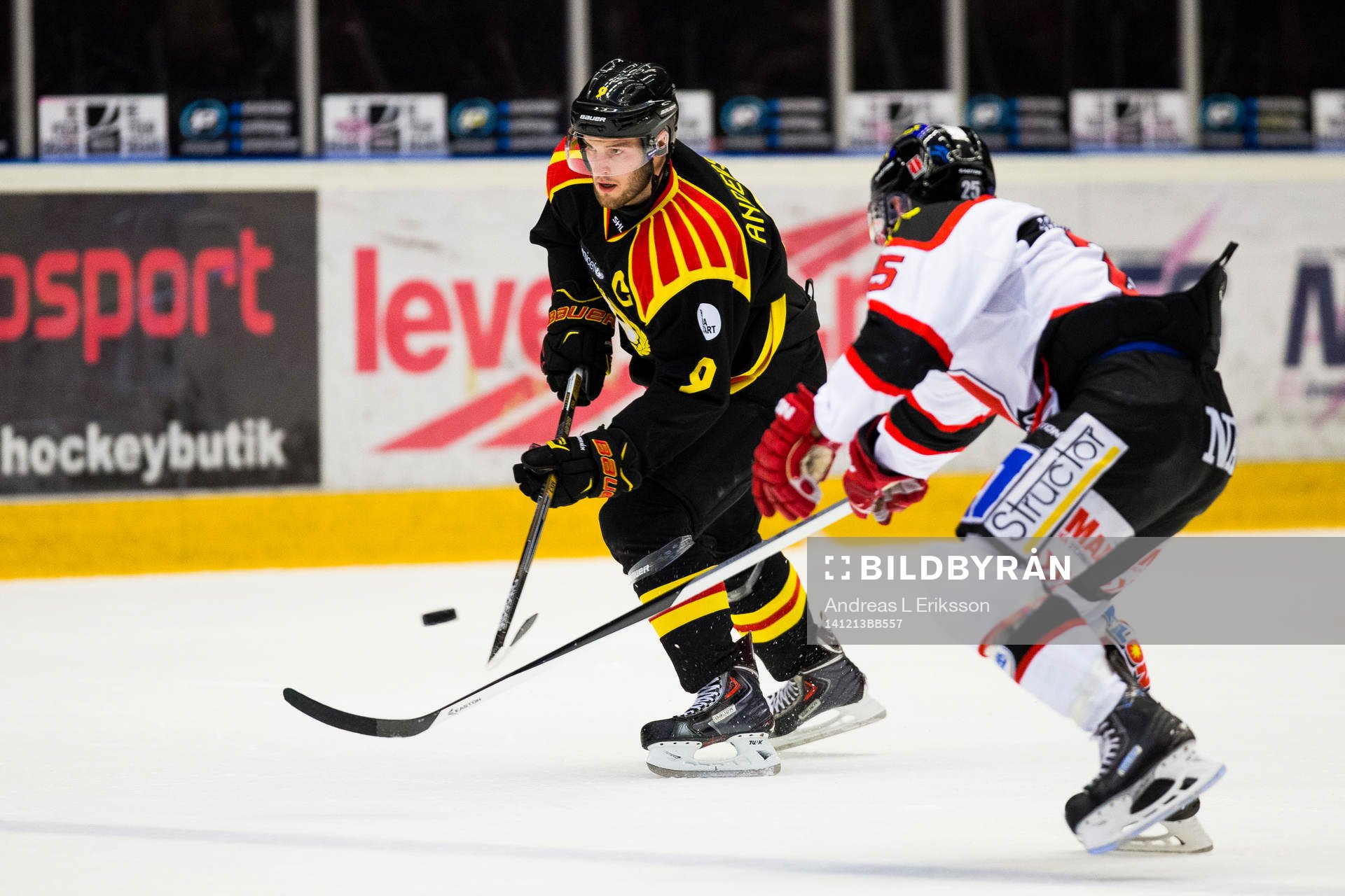 Brynäs Niclas Andersén och Örebros Martin Johansson