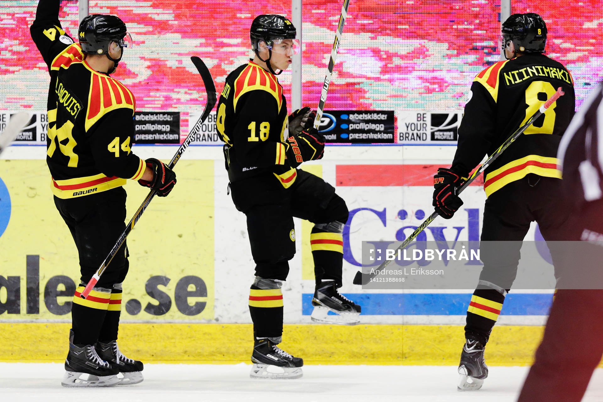 Brynäs Anton Rödin jublar