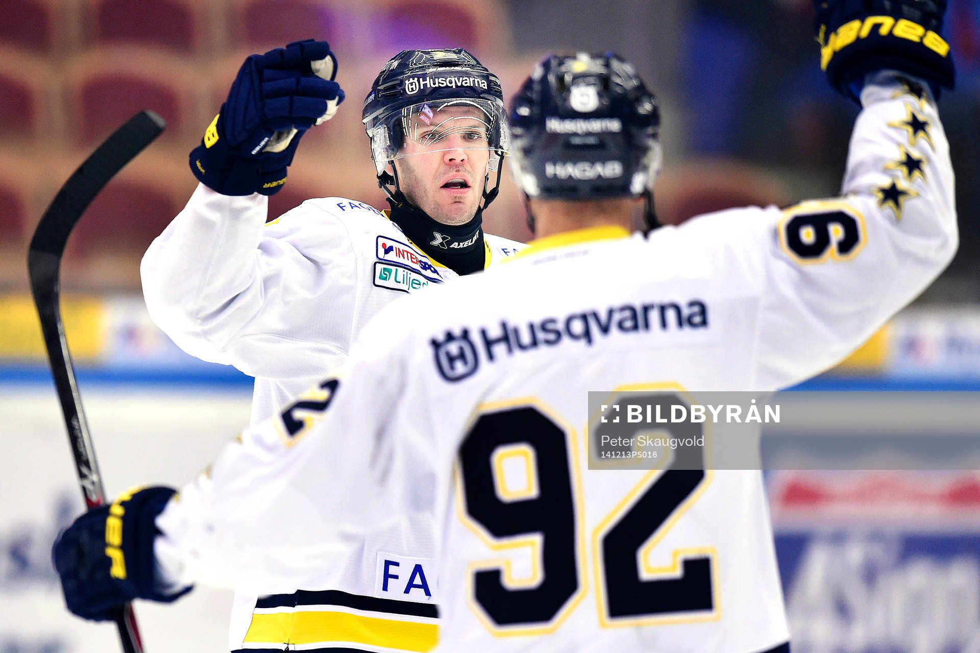 s Björn Melin och Teemu Laine jublar