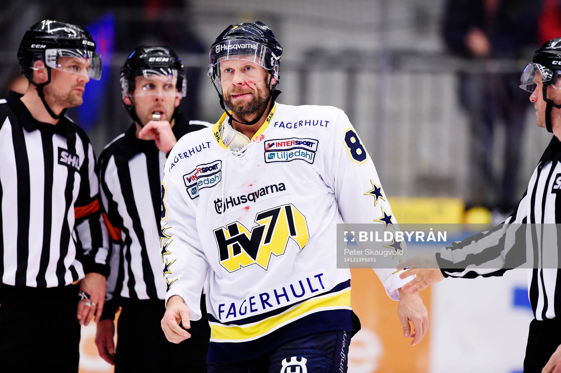 s Jere Karalahti får matchstraff