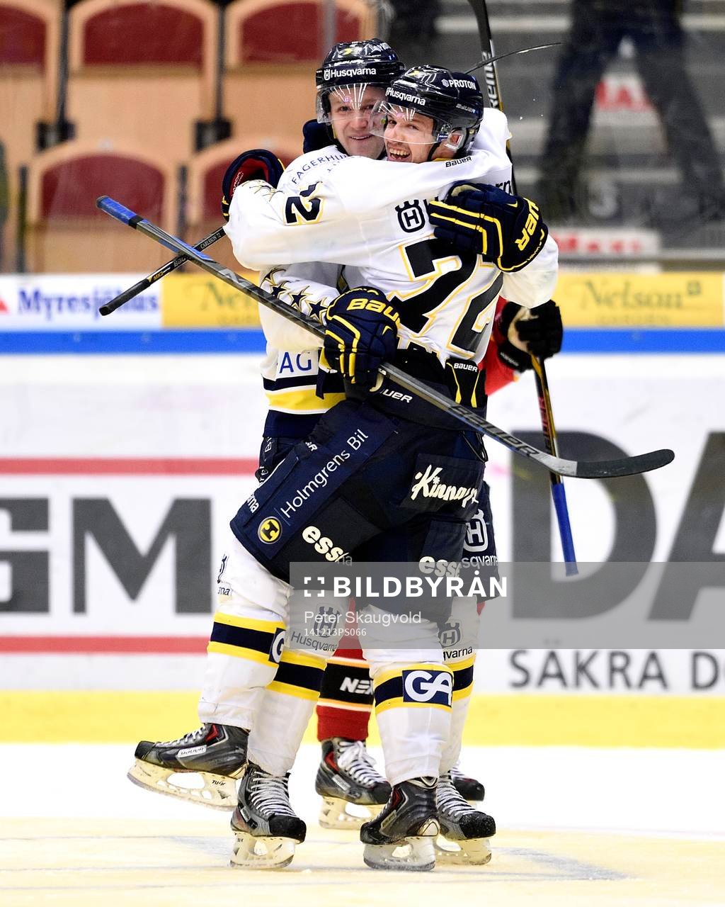 s Patrik Carlsson jublar