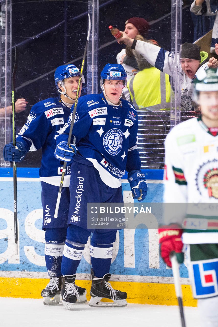Leksands Toni Kähkönen och Tomi Sallinen jublar