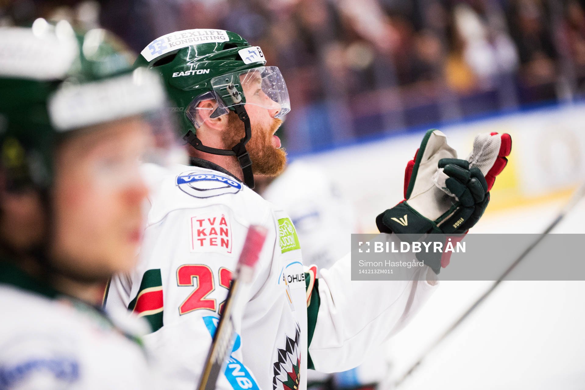 Frölundas Robin Figren är beskviken på domaren