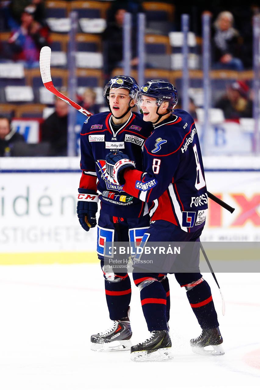 Linköpings Jakub Vrana gör 1-1 och jublar