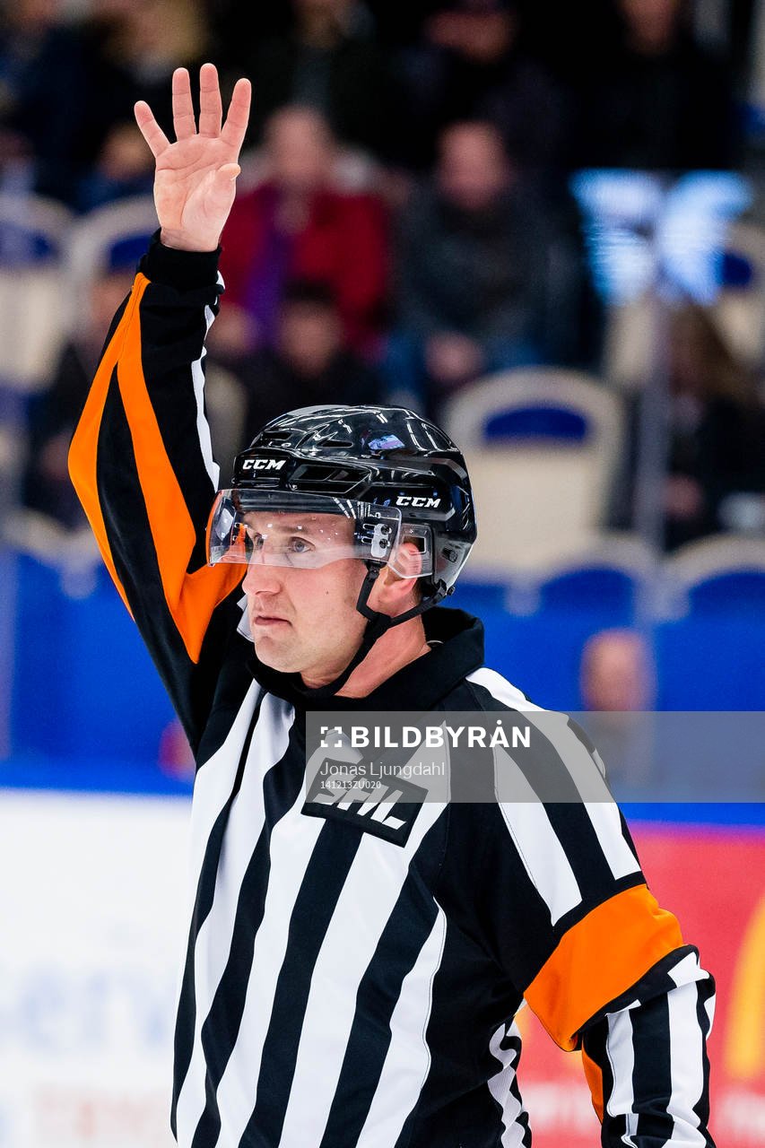 Domare Christoffer Karlsson