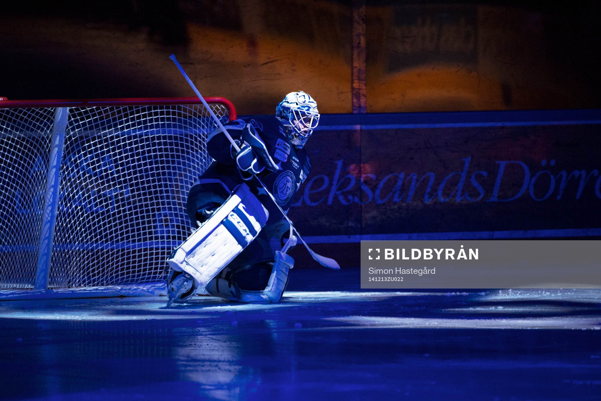 Leksands målvakt Oscar Alsenfelt före ishockeymatchen i