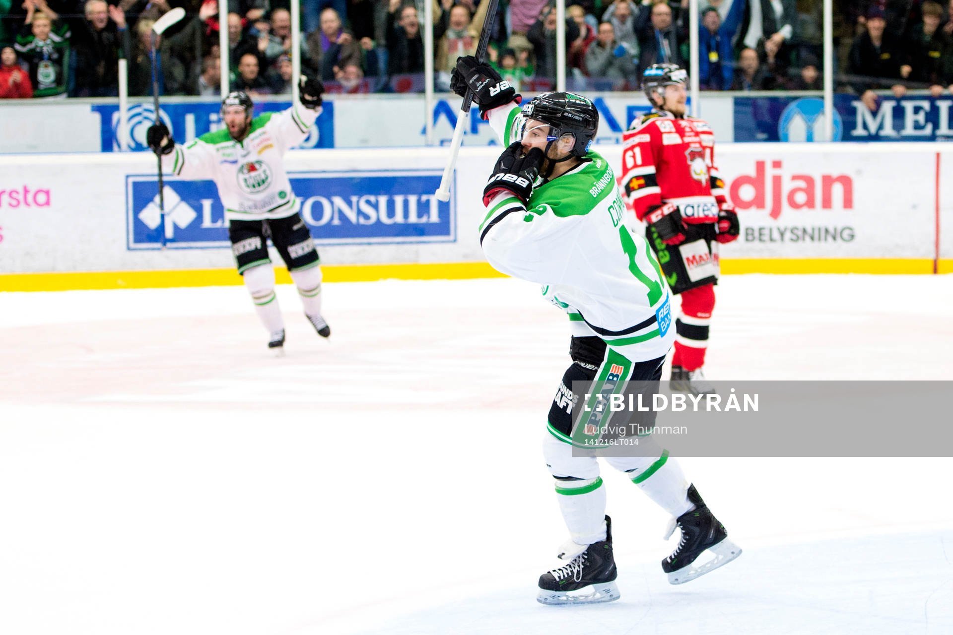 Rögles Taylor Matson jublar