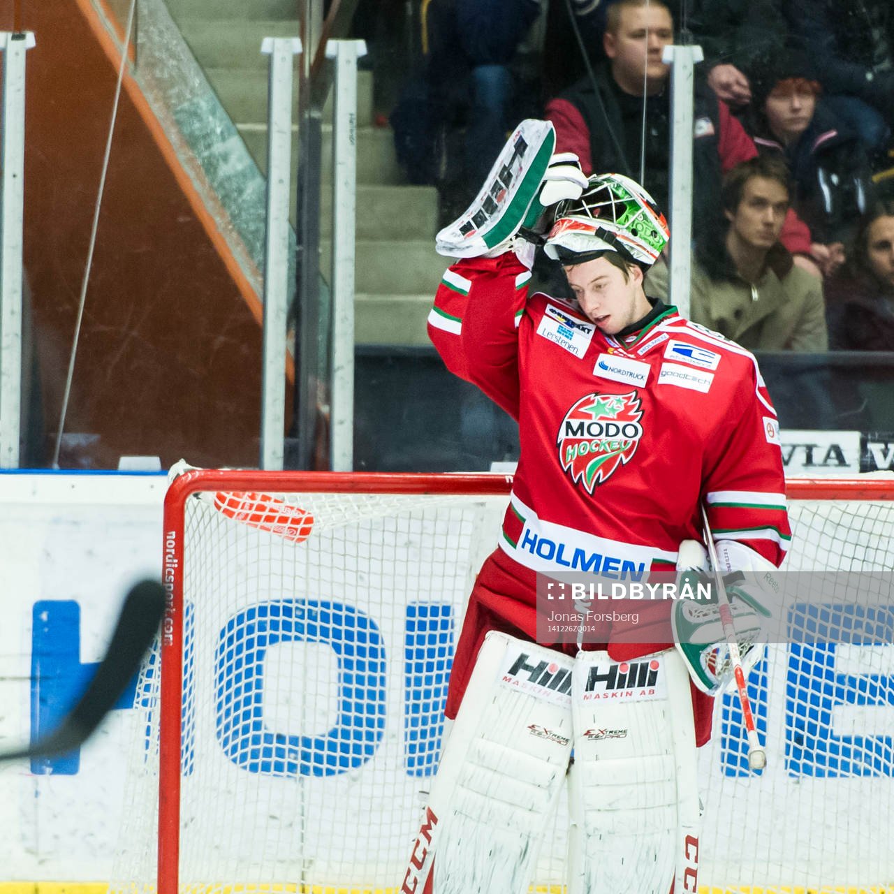 Modos målvakt Adam Reideborn