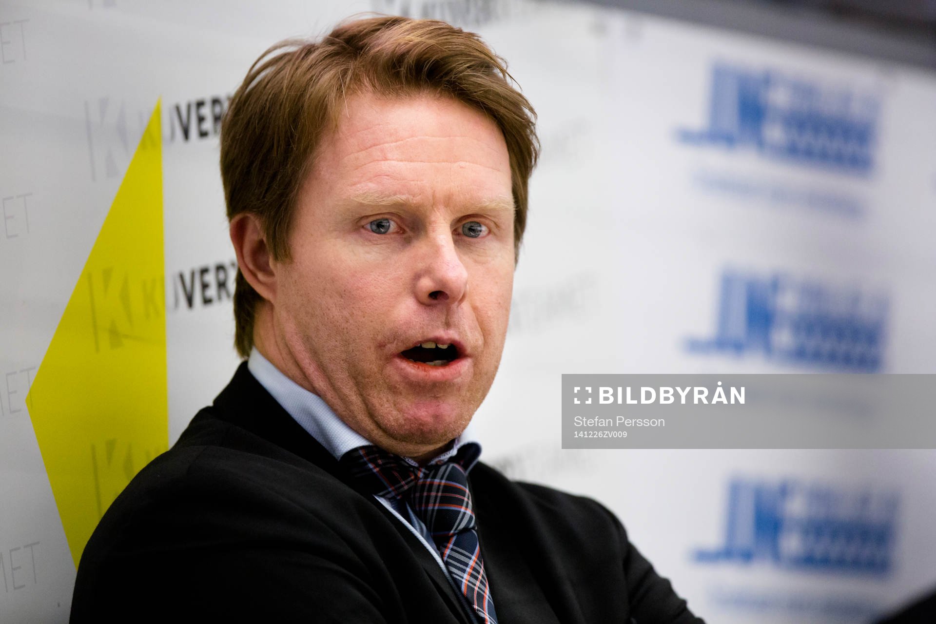 Brynäs assisterande tränare Andreas Dackell