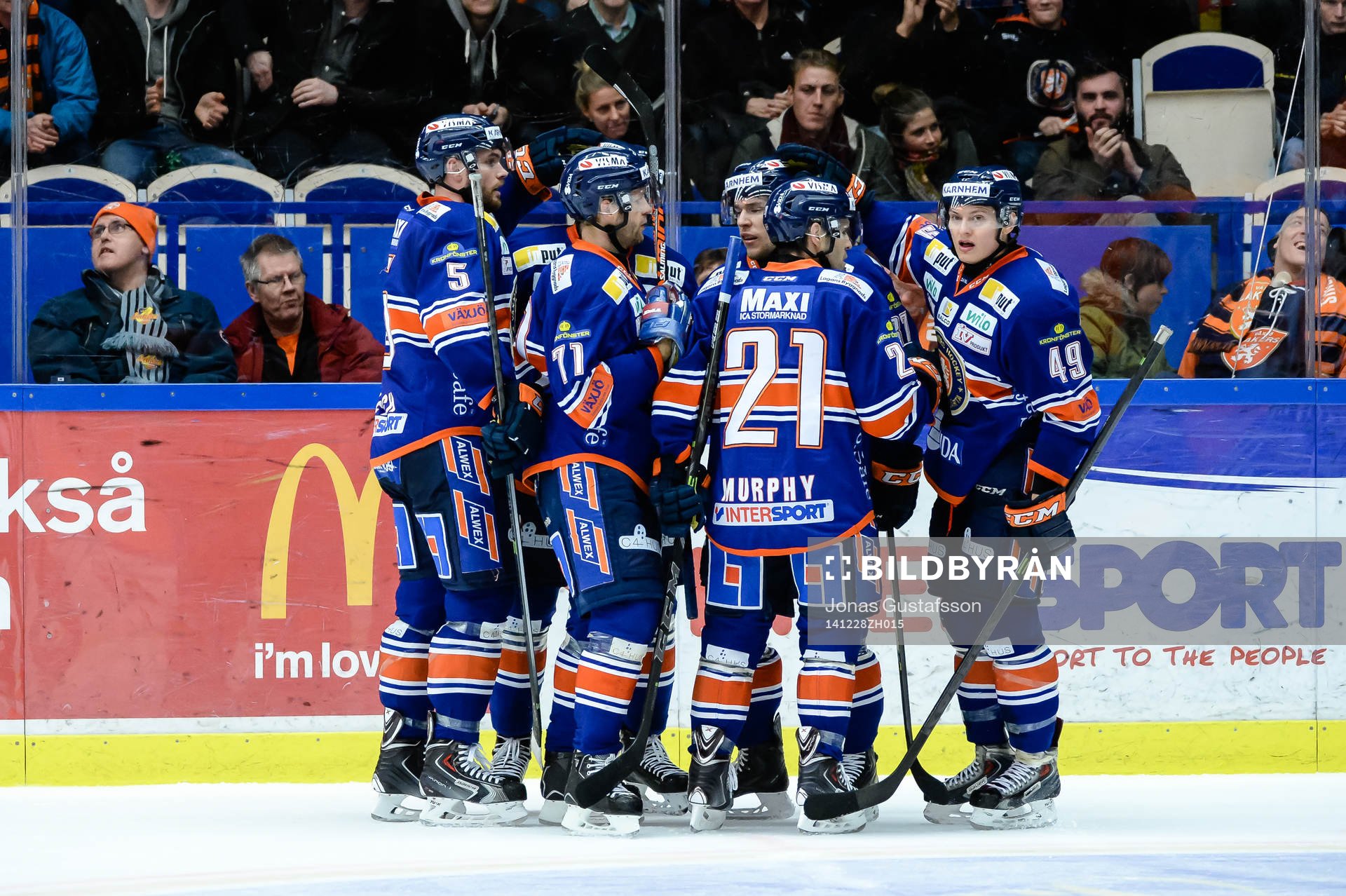 Växjös Erik Josefssonhar gjort 1-2 till Växjö