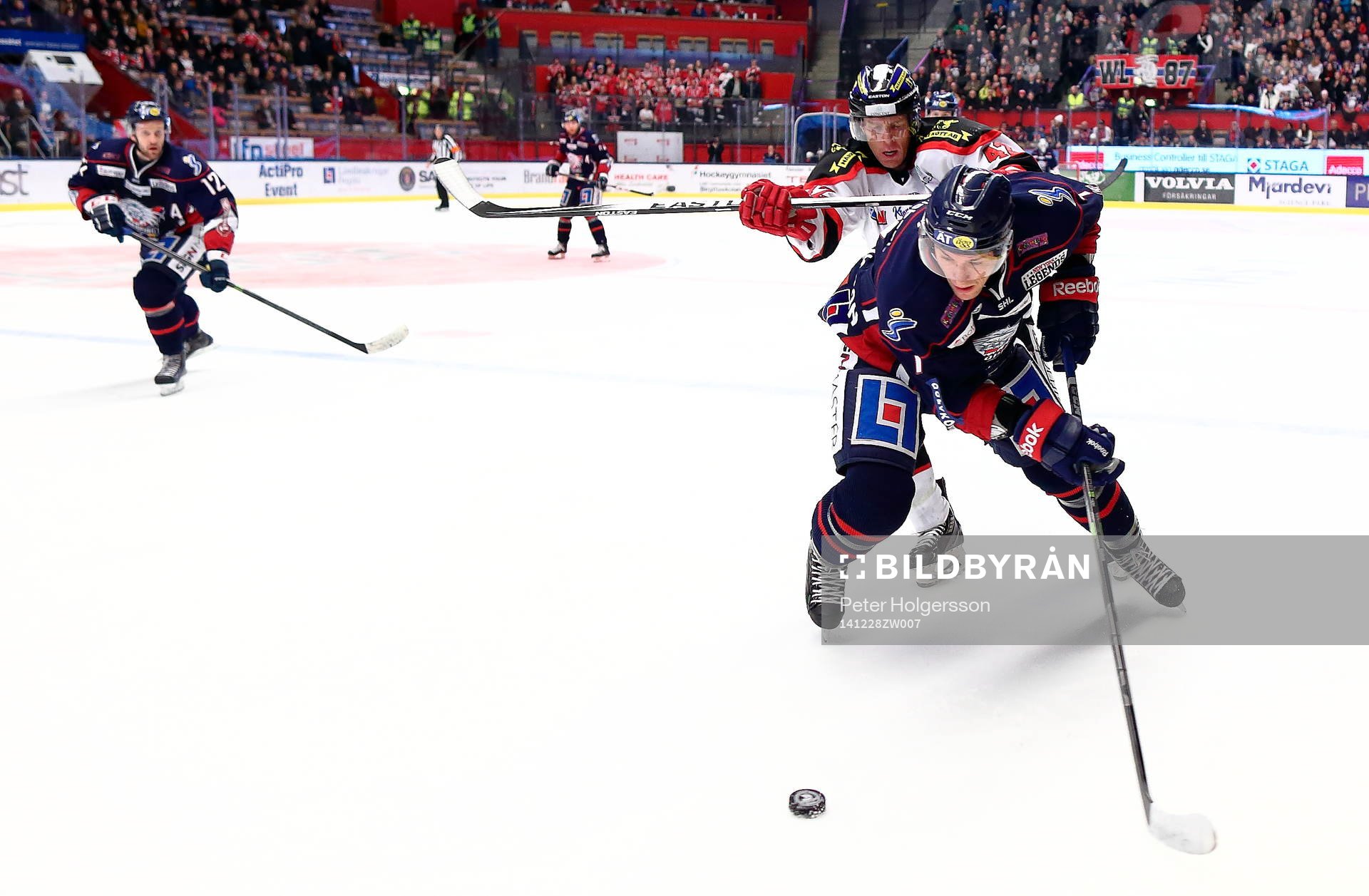 Utvisningssituation med Örebros Brian Willsie och