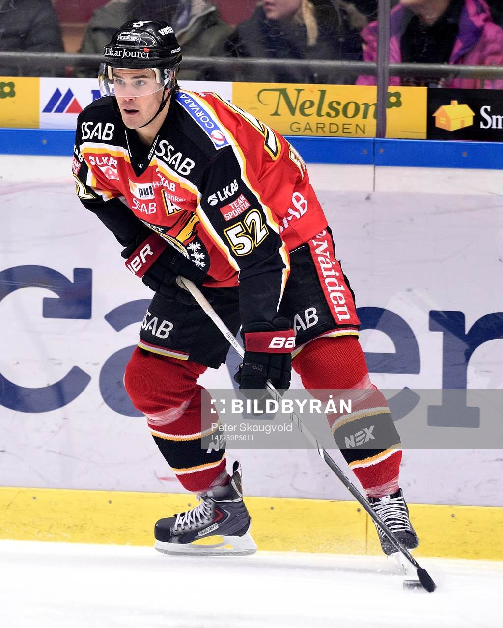 Luleås Karl Fabricius med pucken