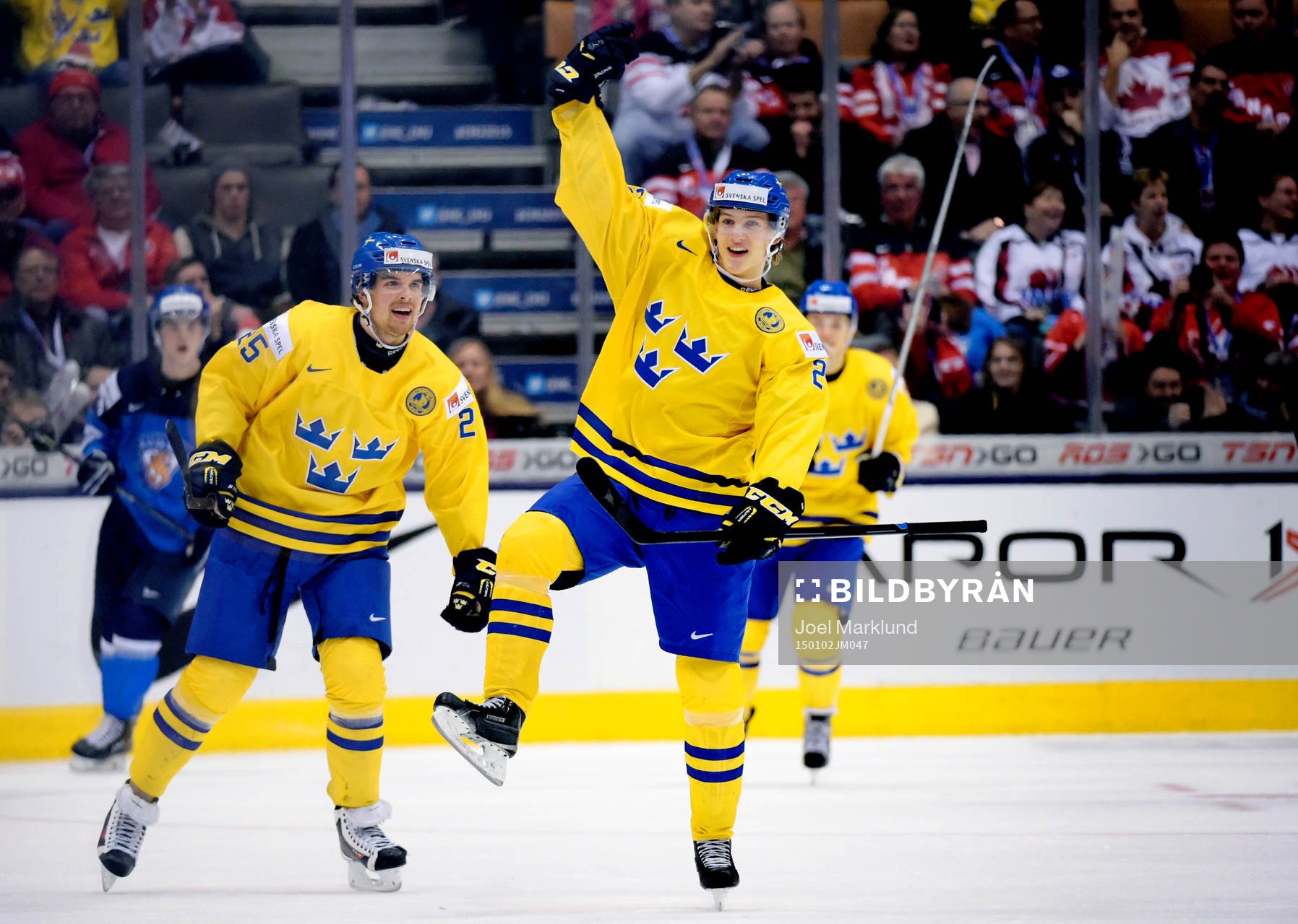 Sveriges Oskar Lindblom jublar