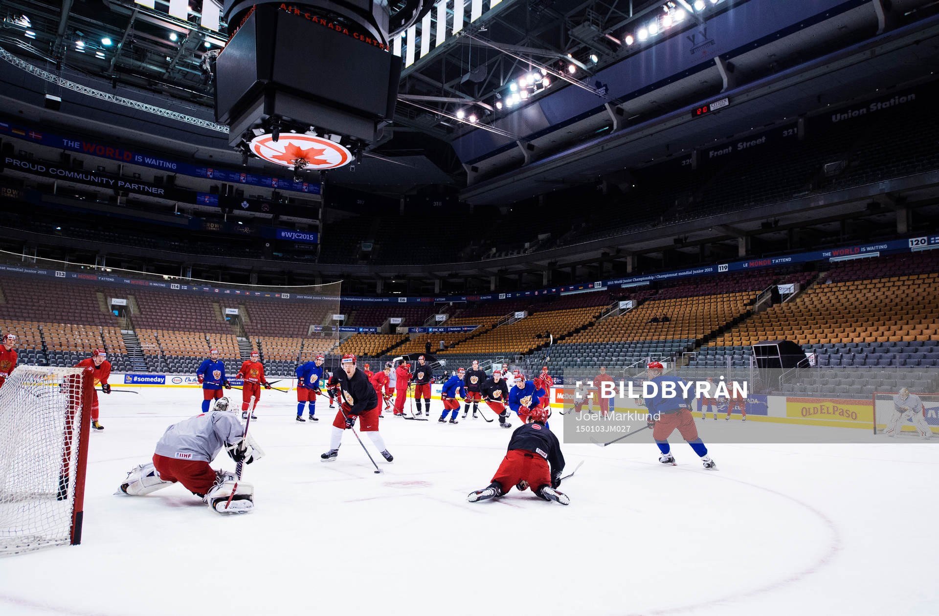 Rysslands lag tränar i Air Canada Center