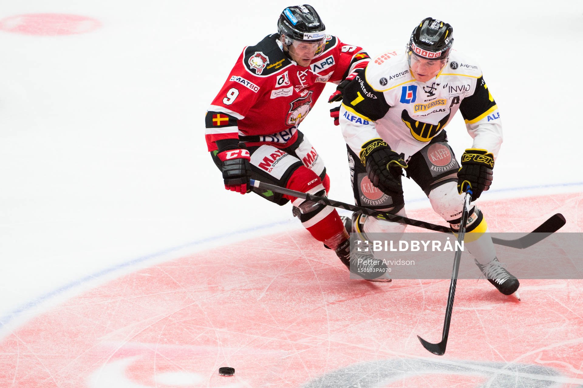 Malmö Redhawks Fredrik Storm och Västerås Nicholas Angell