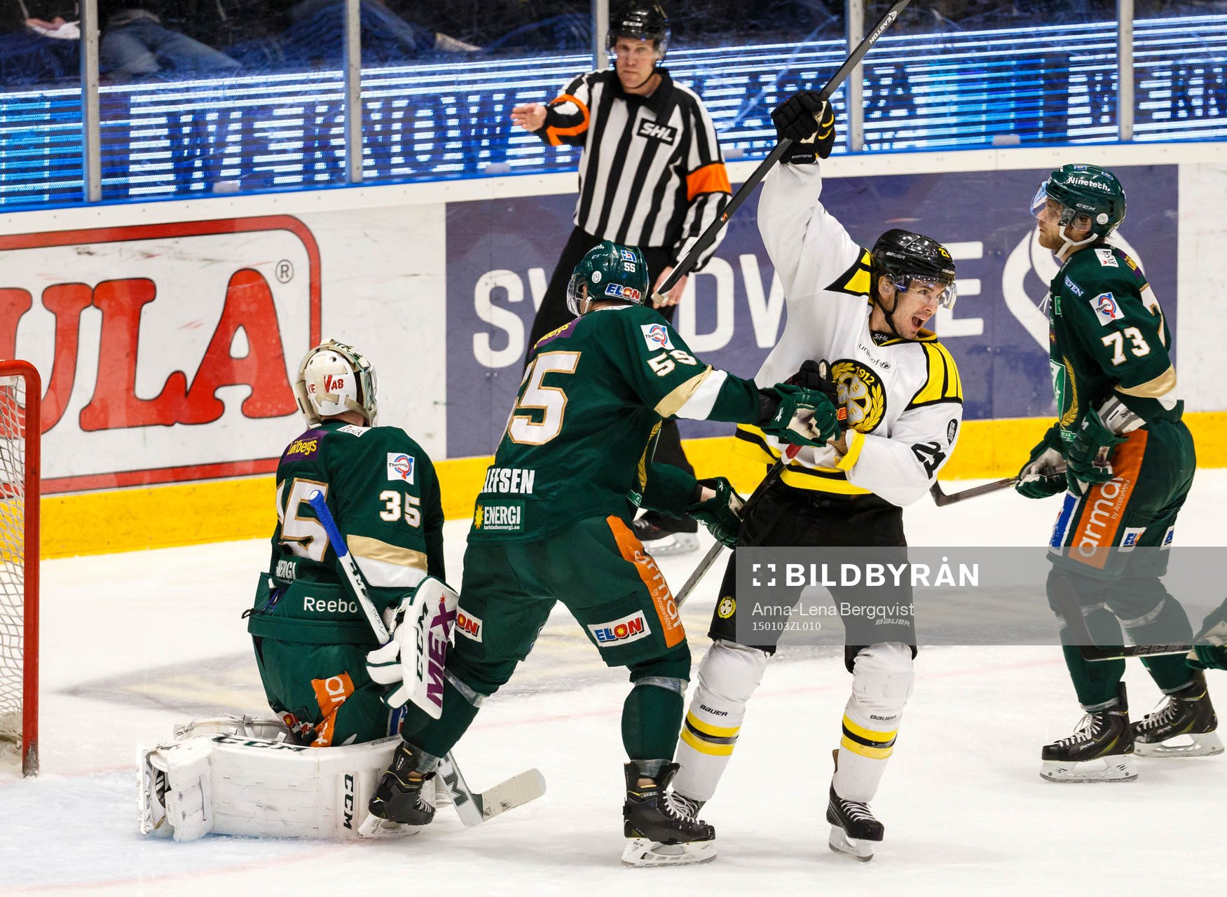 Brynäs Tim Wallace jublar