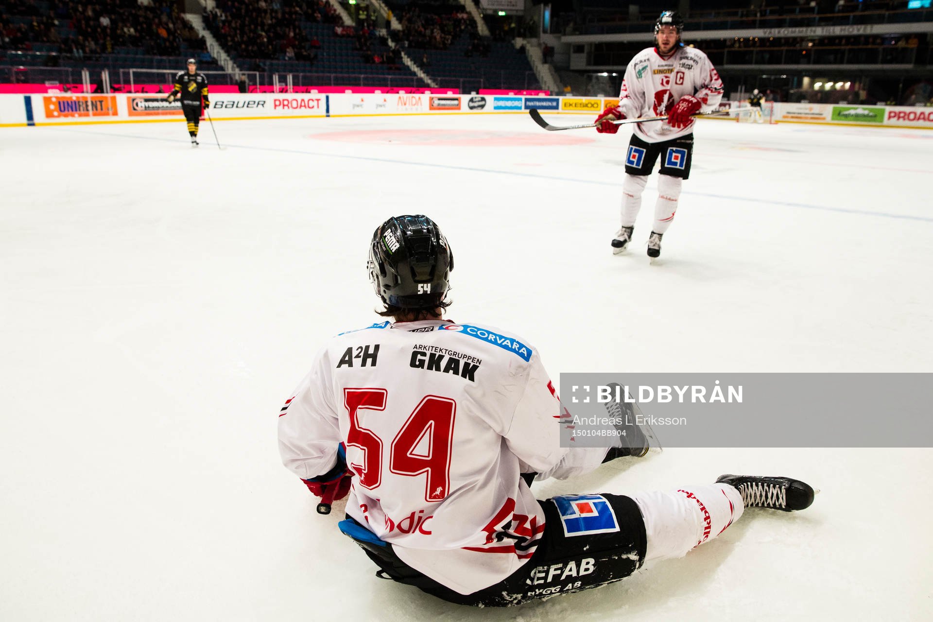 Vita Hästens Adam Schmidt och Henrik Bankelius