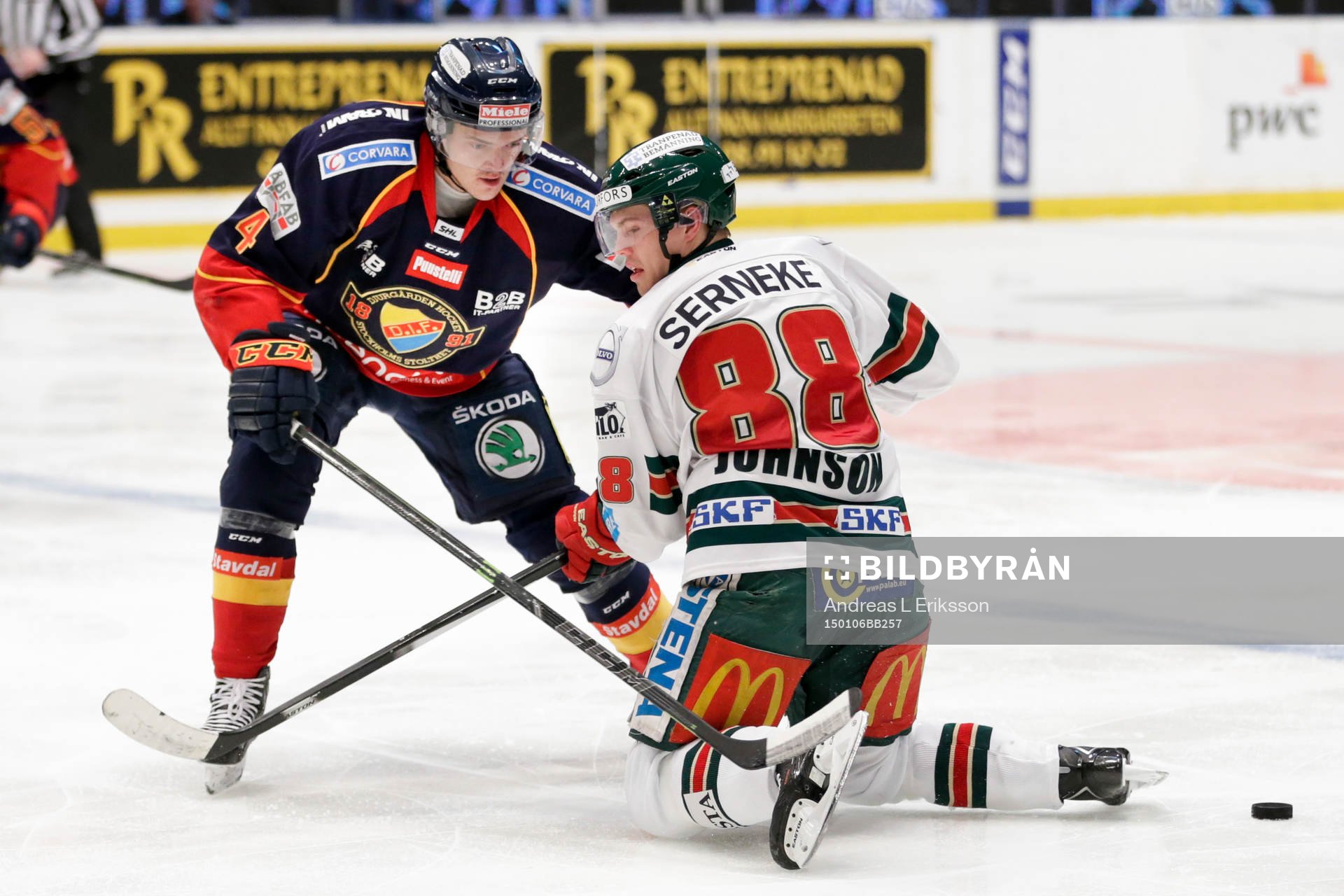 Djurgårdens Marcus Högström och Frölundas Andreas