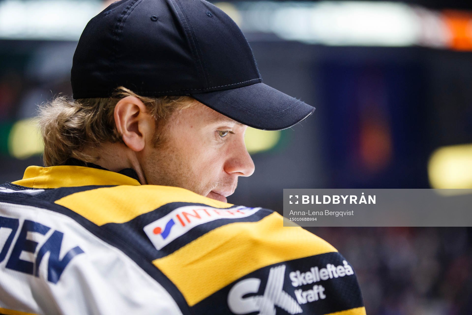 Skellefteås  målvakt Markus Svensson ishockeymatchen i
