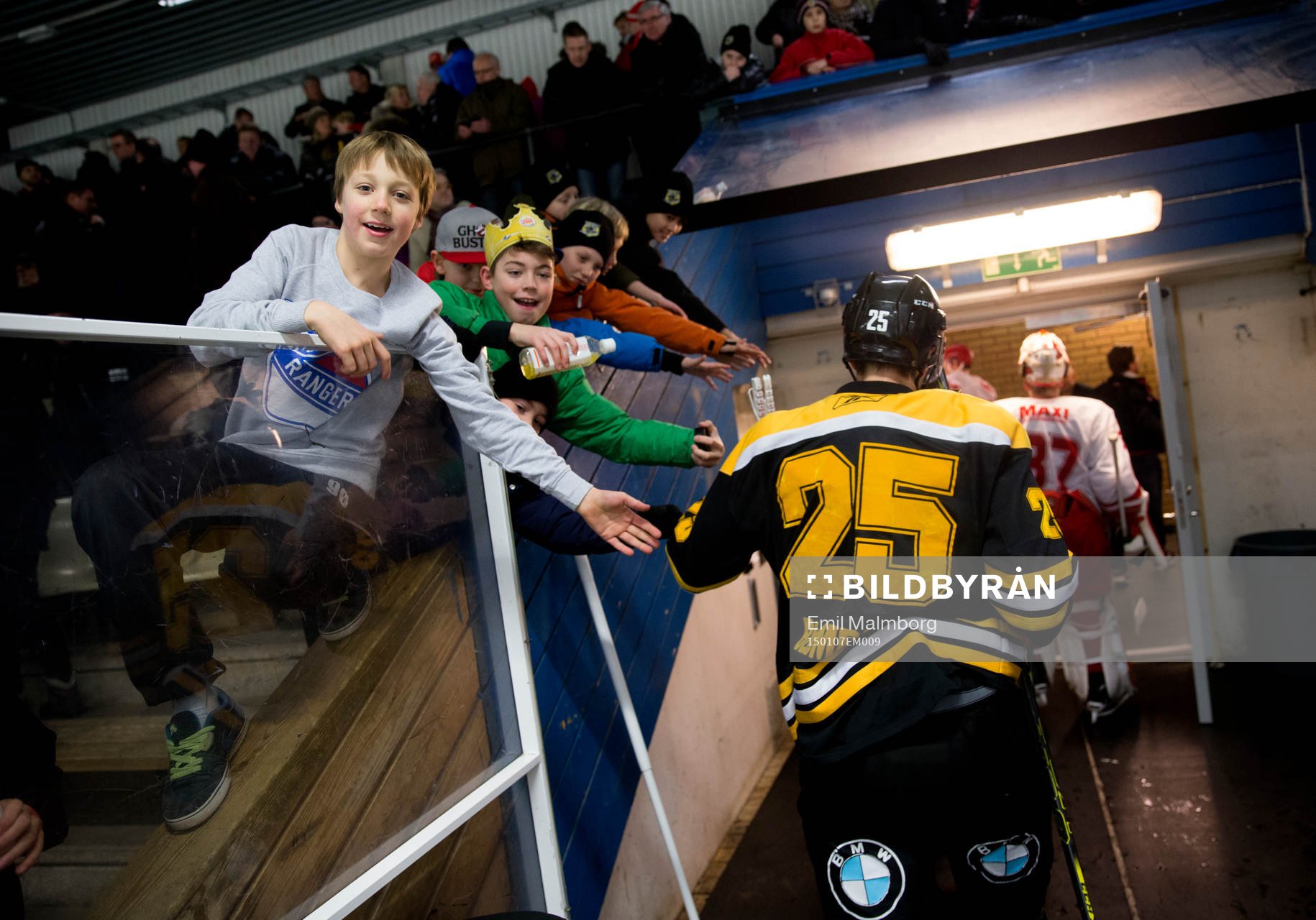 Oscar Högberg jagar klubbor eller en high five
