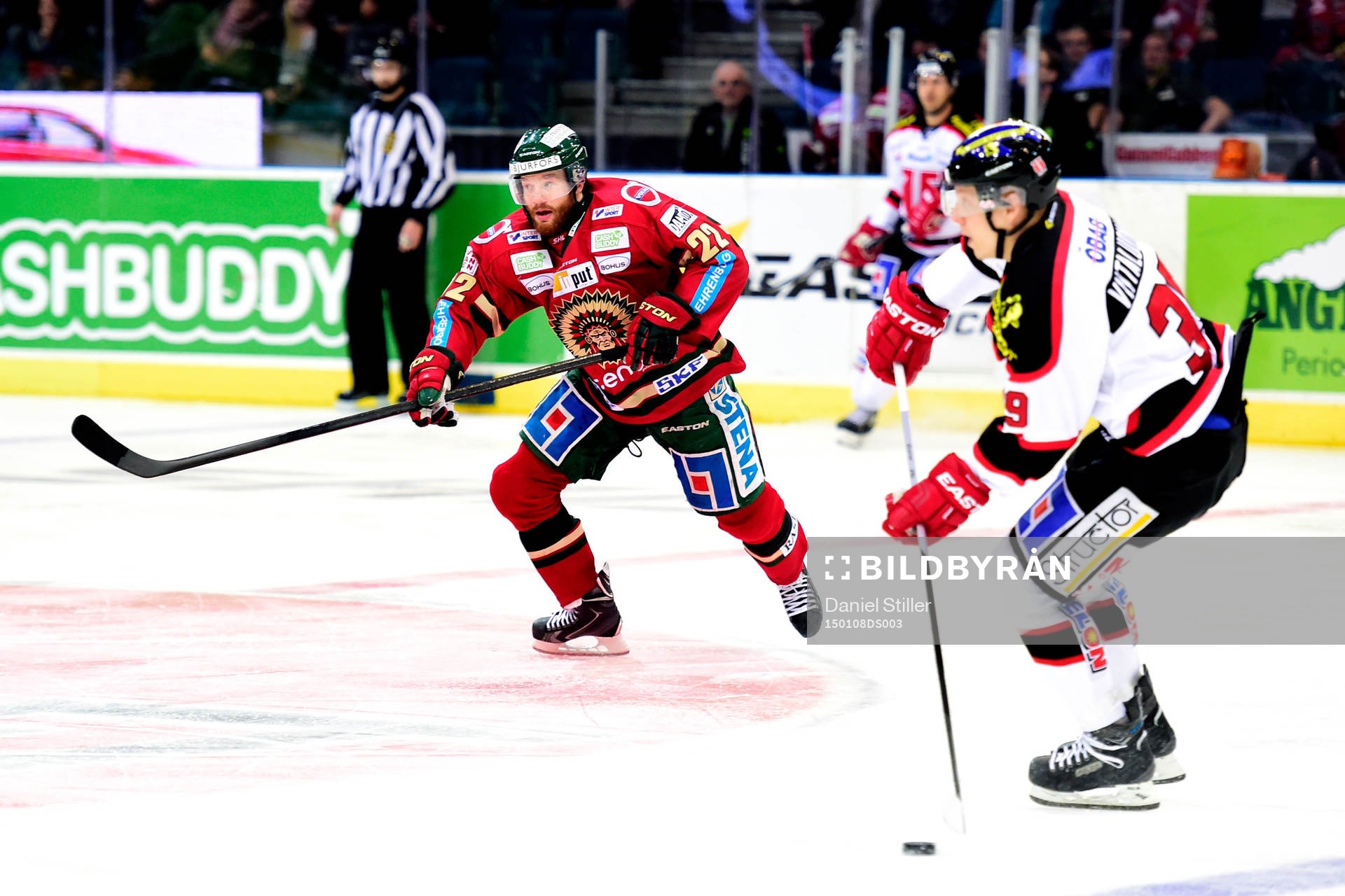 Frölundas Robin Figren och Örebros Ville Viitaluoma