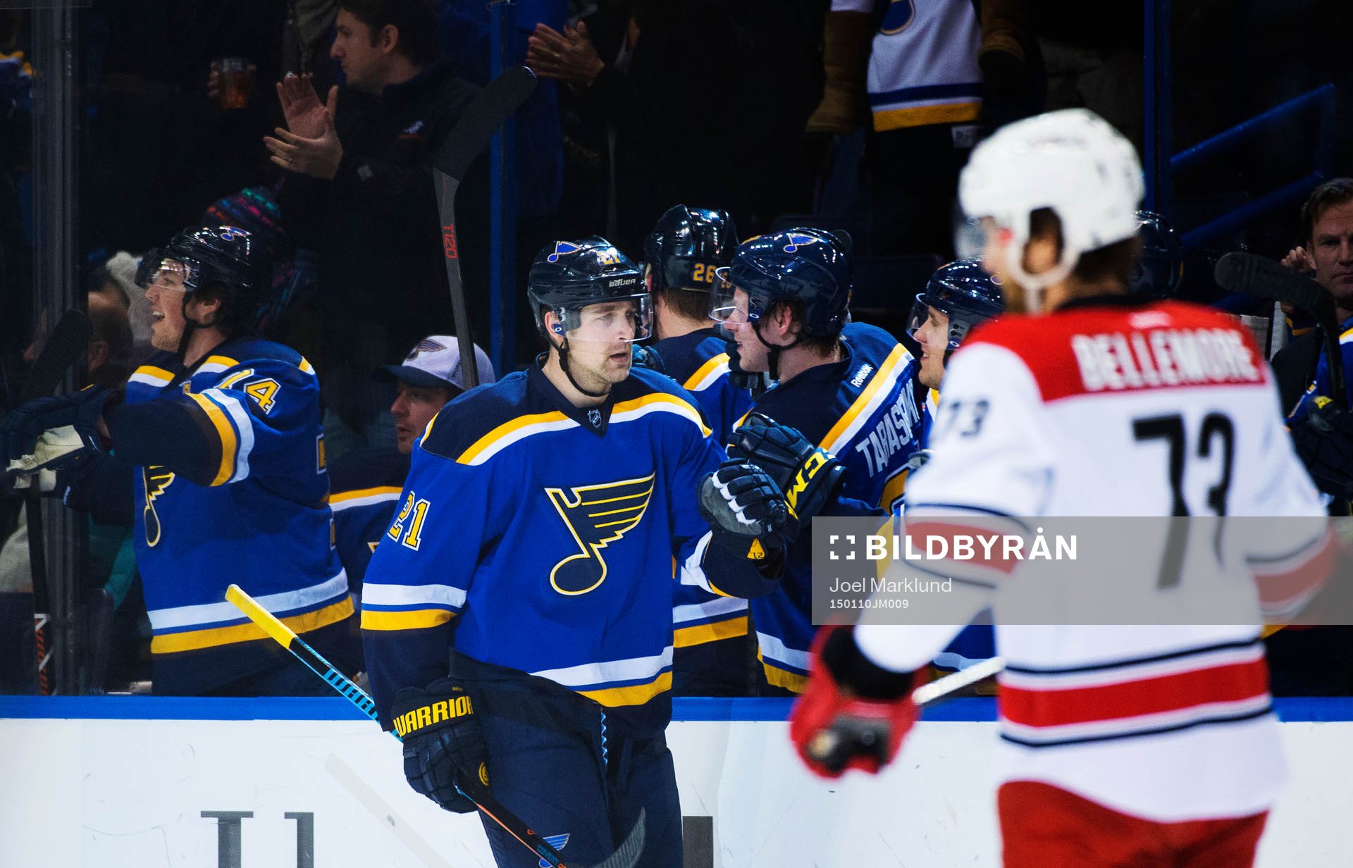 St Louis Patrik Berglund jublar