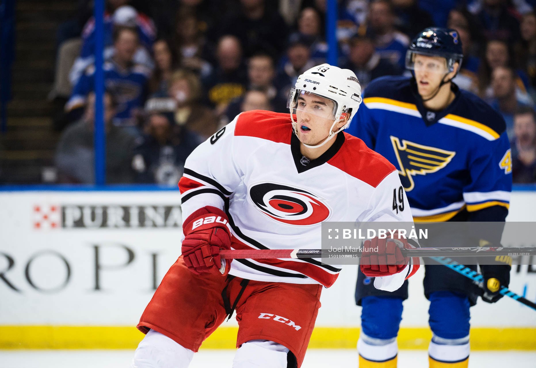 Carolinas Victor Rask och St Louis Carl Gunnarsson