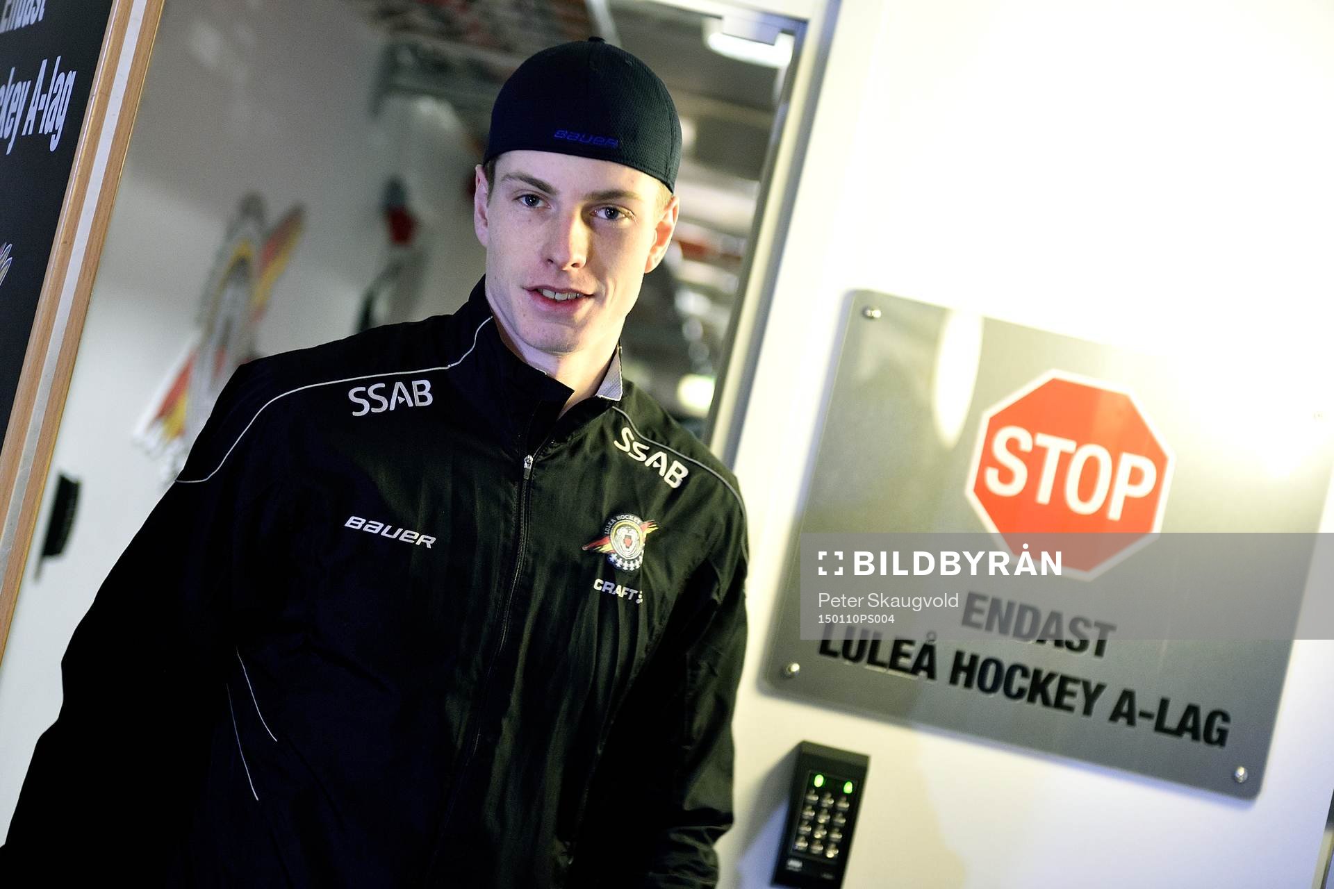 Luleås Peter Cehlarik på väg till gymmet