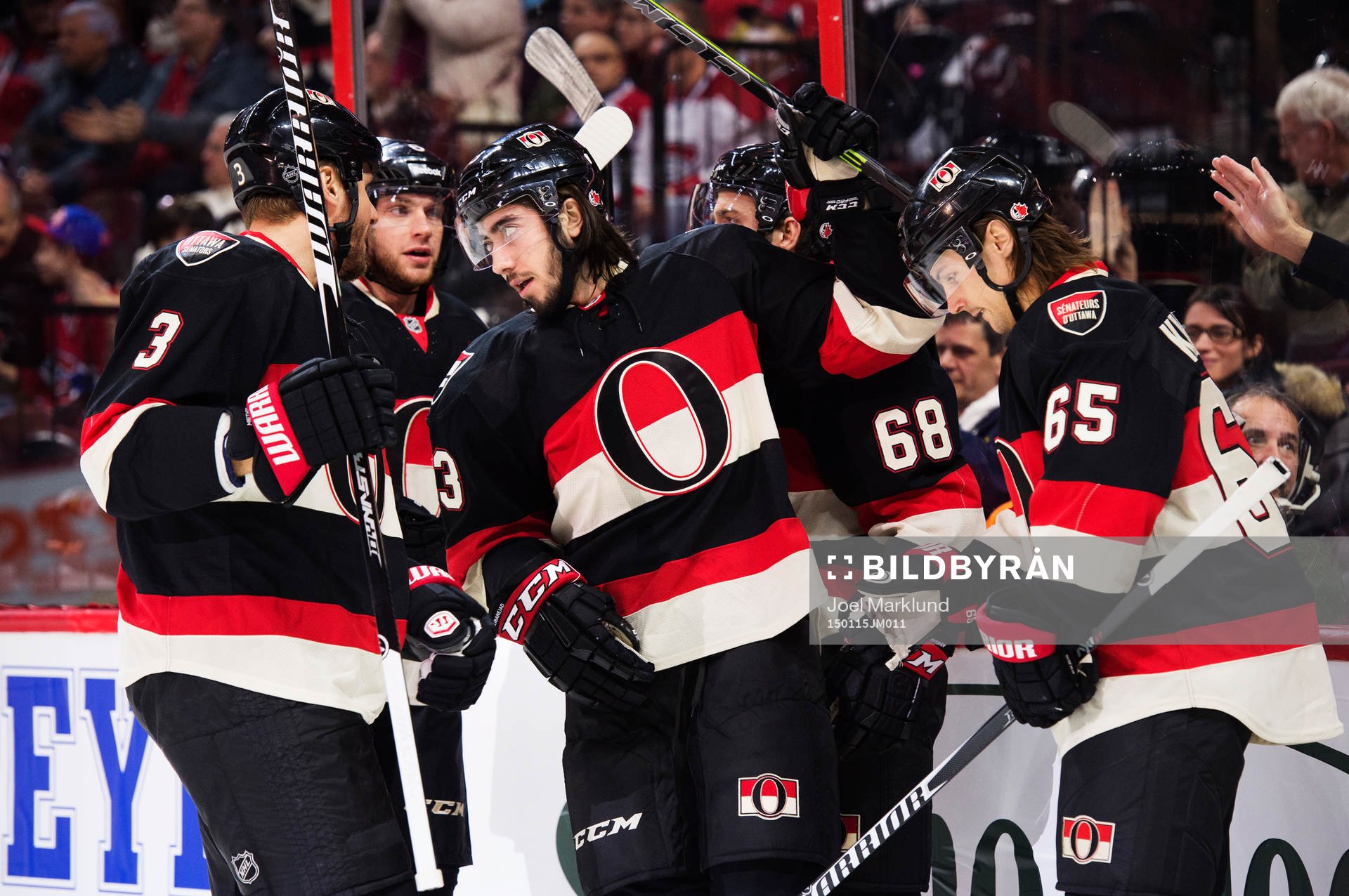 Ottawas Mika Zibanejad och Erik Karlsson jublar med