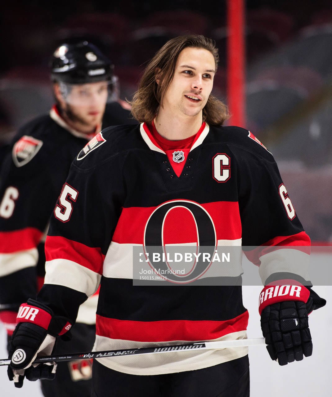 Ottawas Erik Karlsson på uppvärmningen