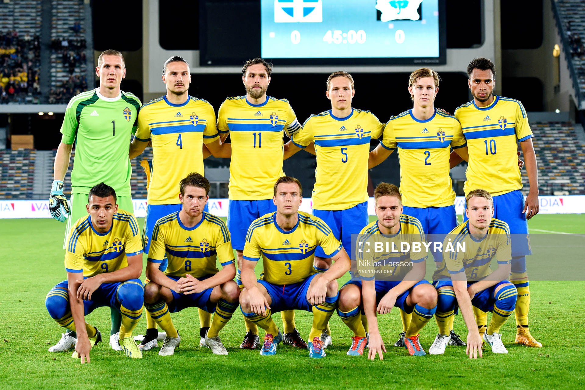 Sveriges startelva under vänskapsmatchen i fotboll mellan Sverige och Elfenbenskusten den 15 januari 2015 i Abu Dhabi.