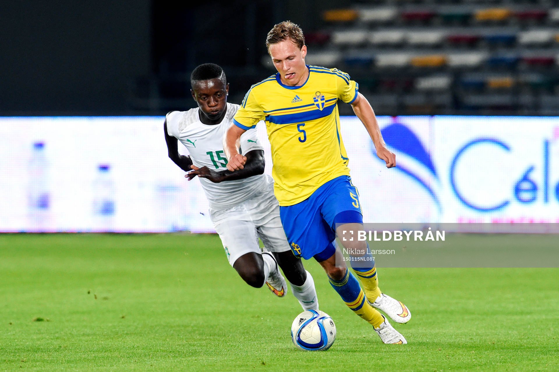 Sveriges Ludwig Augustinsson och Elfenbenskustens Max-Alain
