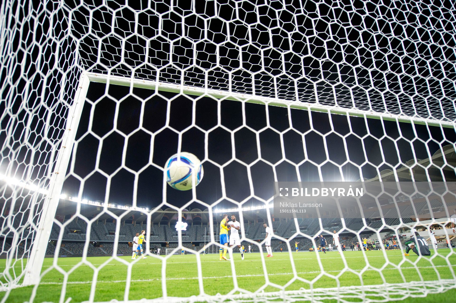 Sveriges Marcus Rohdén gör 2-0
