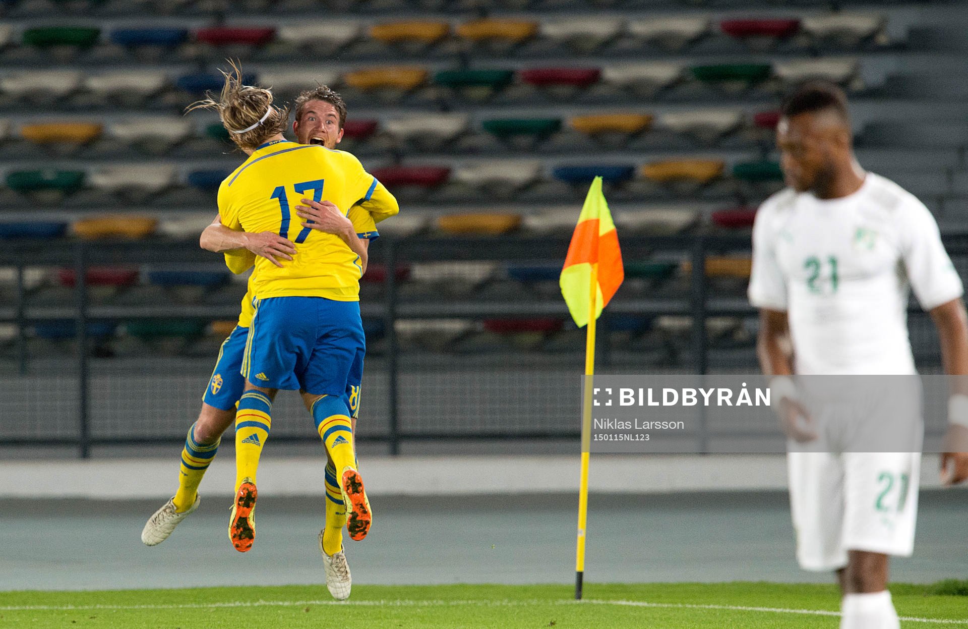 Sveriges Marcus Rohdén  och Nicklas Bärkroth jublar